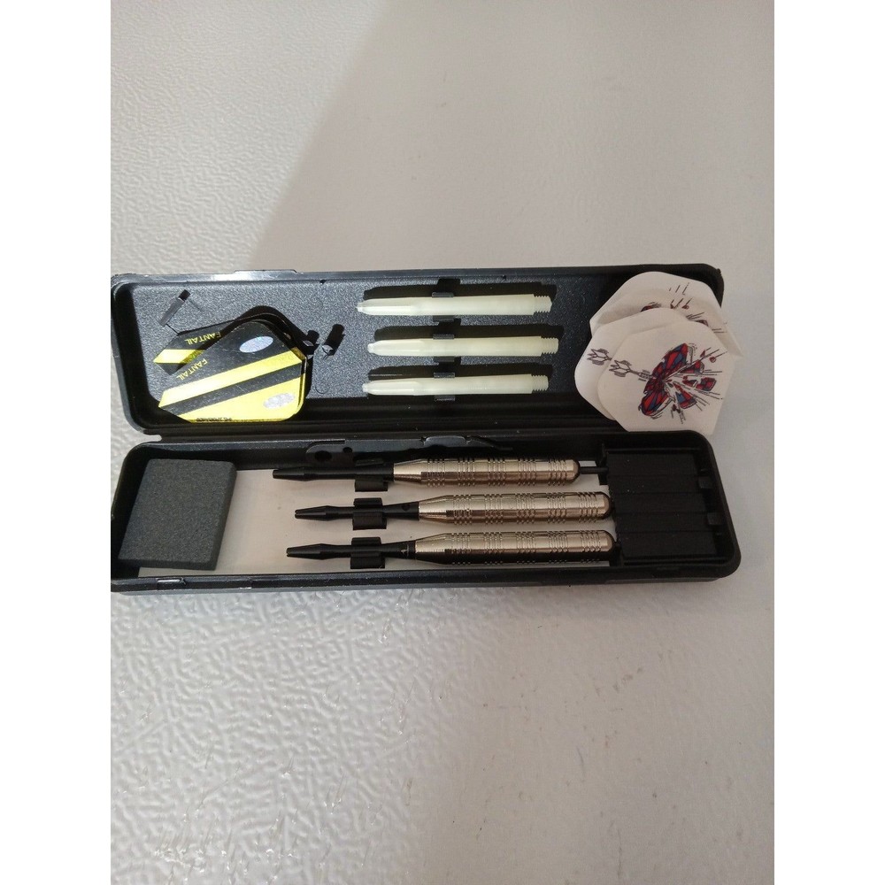 DART FLIGHT SET WITH CASE - Picture 3 of 4